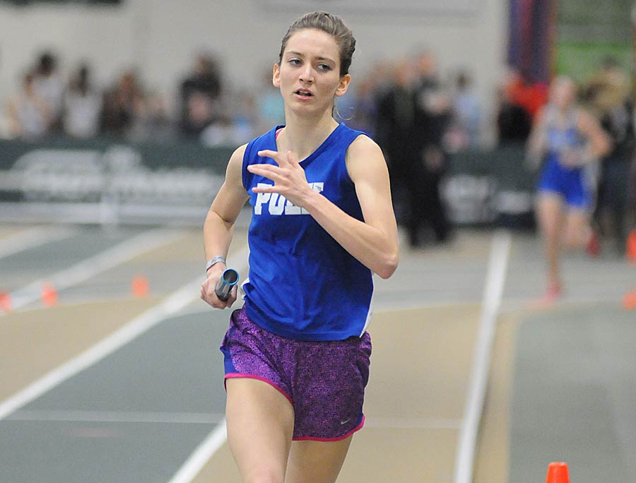 Emma Wagoner scans the competition during the girls 4x800-meter relay.