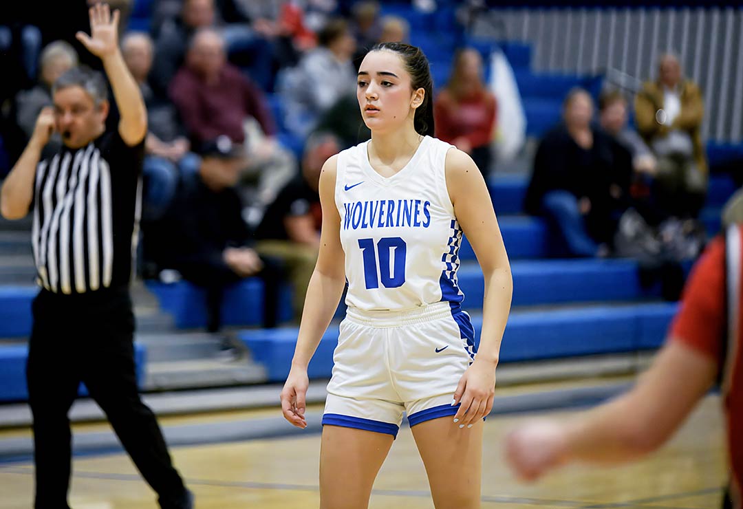 Mia Bradley had a pair of 3-pointers and eight points for Polk County in Wednesday's win